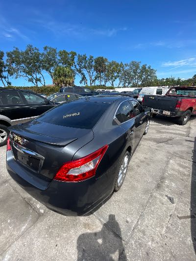 2009 Nissan Maxima Location - Imports - Row 4 - Stock # H49402