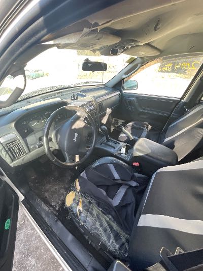 2004 Jeep Grand Cherokee Location - Chrysler - Row 39 - Stock # H49417