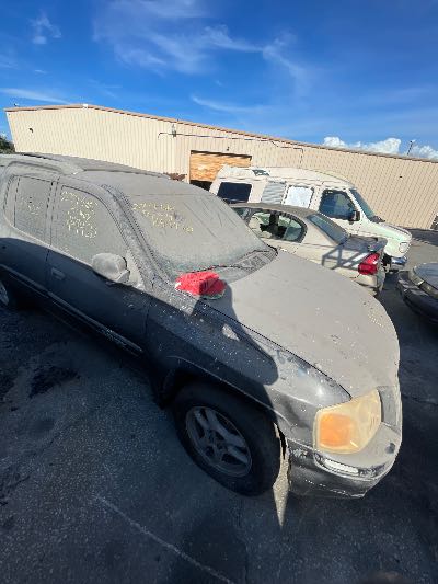 2004 GMC Envoy Location - GM - Row 40 - Stock # H49420