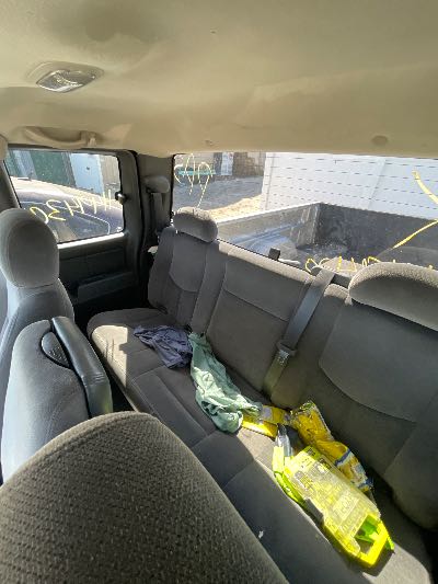 2007 GMC Sierra Classic 1500 Location - Large Trucks & Vans - Row 29 - Stock # H49430