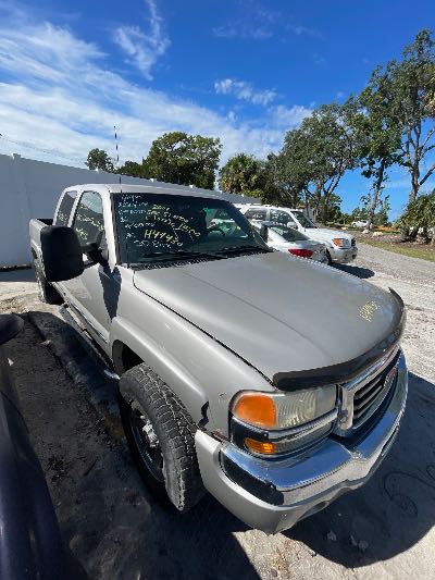 2007 GMC Sierra Classic 1500 Location - Large Trucks & Vans - Row 29 - Stock # H49430