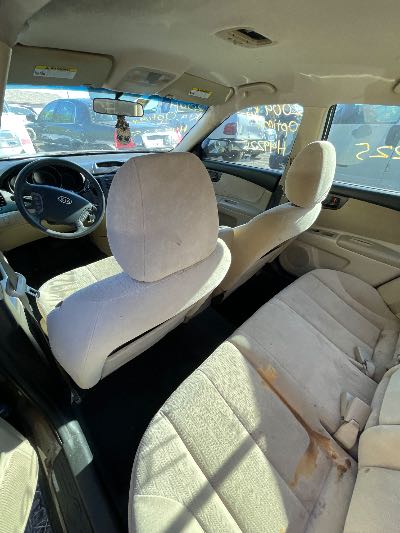 2009 Kia Optima Location - Imports - Row 1 - Stock # H49225