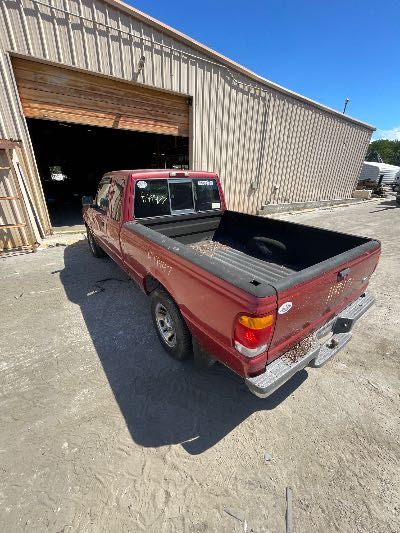 1999 Ford Ranger Location - Ford - Row 33 - Stock # H49447