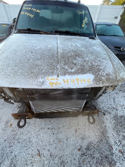 2004 Ford F-350 SD Location - Large Trucks & Vans - Row 29 - Stock # H49446