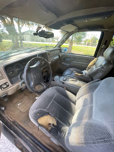 1997 Chevrolet C/K 1500 Location - Large Trucks & Vans - Row 30 - Stock # H49471