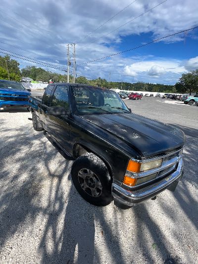 1997 Chevrolet C/K 1500 Location - Large Trucks & Vans - Row 30 - Stock # H49471