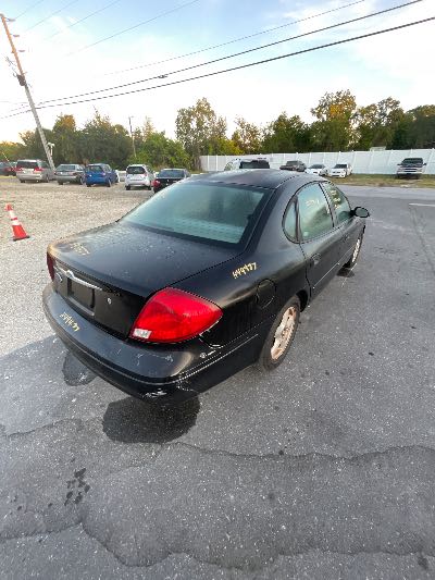 2002 Ford Taurus Location - Ford - Row 34 - Stock # H49477