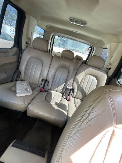 2004 Mercury Mountaineer Location - Ford - Row 34 - Stock # H49490