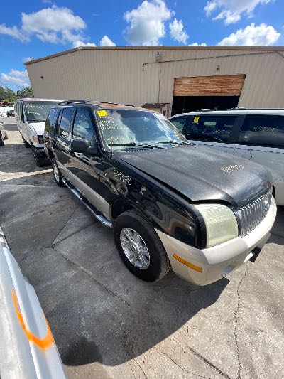 2004 Mercury Mountaineer Location - Ford - Row 34 - Stock # H49490