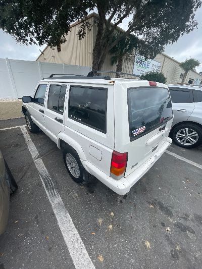 1997 Jeep Cherokee Location - Chrysler - Row 40 - Stock # H49500