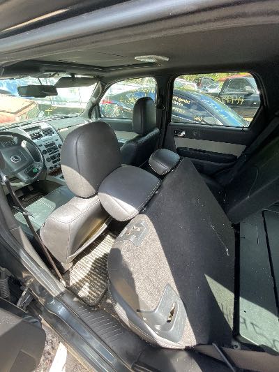 2010 Mercury Mariner Location - Ford - Row 35 - Stock # H49507