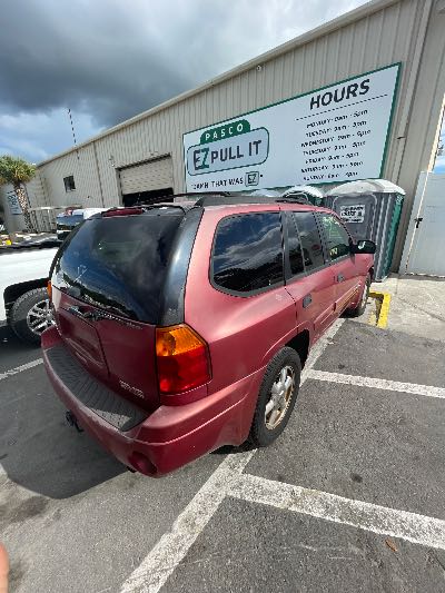 2003 GMC Envoy Location - GM - Row 36 - Stock # H49487