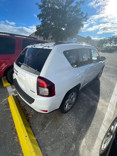 2014 Jeep Compass Location - Chrysler - Row 39 - Stock # H49518