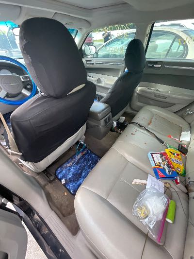 2010 Chrysler 300 Location - Chrysler - Row 39 - Stock # H49517