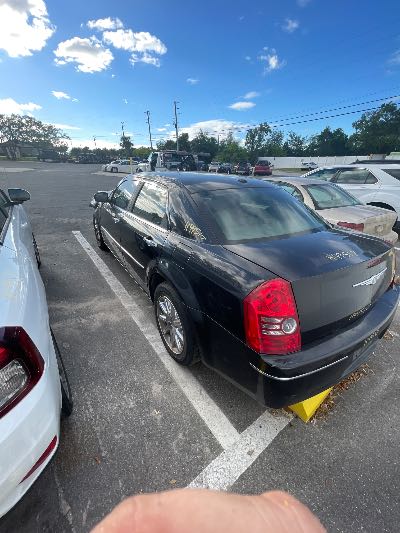 2010 Chrysler 300 Location - Chrysler - Row 39 - Stock # H49517