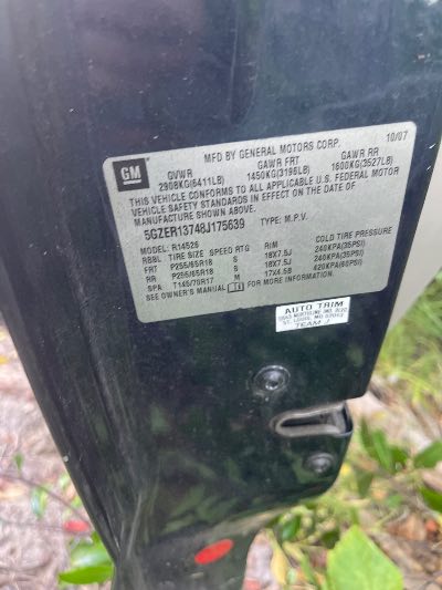 2008 Saturn Outlook Location - GM - Row 25 - Stock # H49425