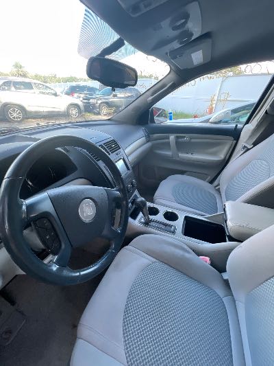 2008 Saturn Outlook Location - GM - Row 25 - Stock # H49425