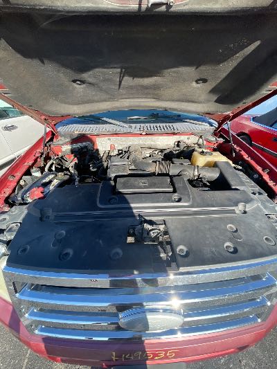 2008 Ford Expedition Location - Large Trucks & Vans - Row 29 - Stock # H49535