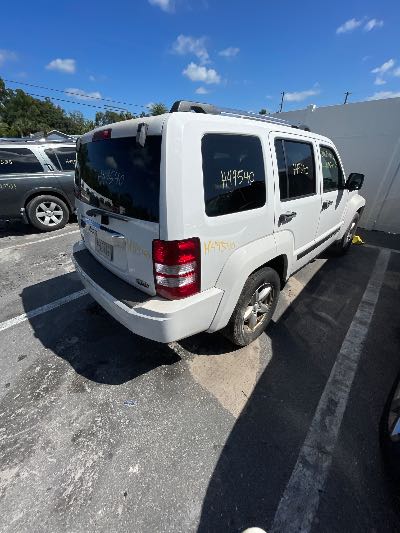 2010 Jeep Liberty Location - Chrysler - Row 40 - Stock # H49540