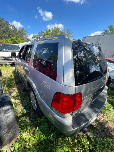 2003 Lincoln Aviator Location - Ford - Row 29 - Stock # H48789