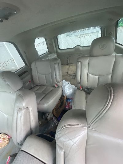 2003 Cadillac Escalade Location - Imports - Row 999 - Stock # H49565