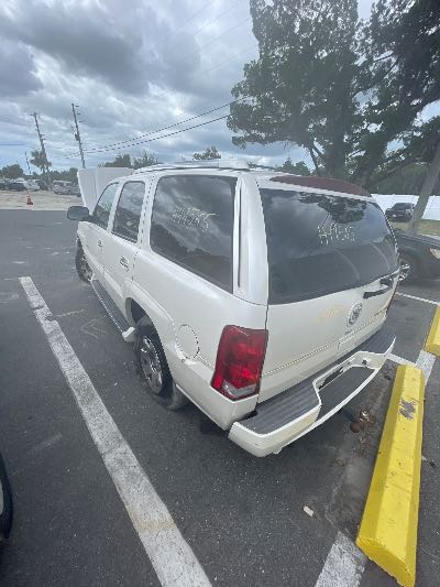 2003 Cadillac Escalade Location - Imports - Row 999 - Stock # H49565