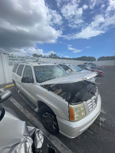 2003 Cadillac Escalade Location - Imports - Row 999 - Stock # H49565