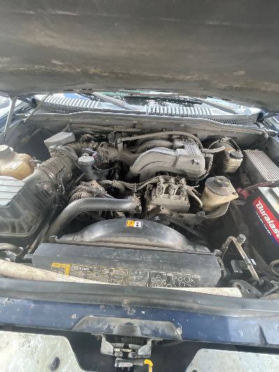 2005 Ford Explorer Location - Ford - Row 37 - Stock # H49564