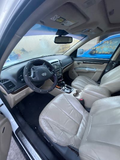 2011 Hyundai Santa Fe Location - Imports - Row 8 - Stock # H49577