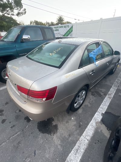 2008 Hyundai Sonata Location - Imports - Row 9 - Stock # H49592