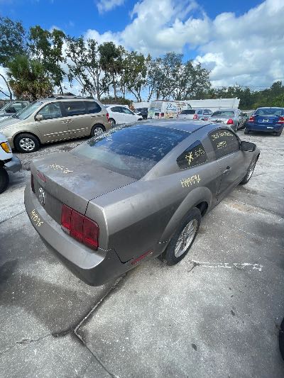 2005 Ford Mustang Location - Ford - Row 30 - Stock # H49596