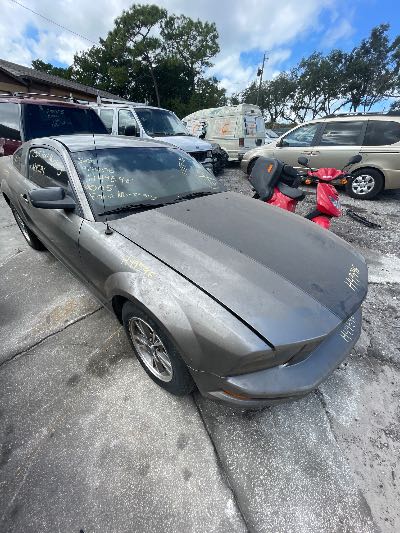 2005 Ford Mustang Location - Ford - Row 30 - Stock # H49596