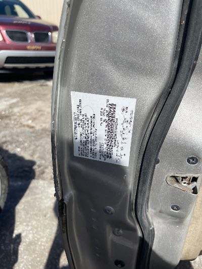 2005 Lincoln Town Car Location - Ford - Row 36 - Stock # H49578