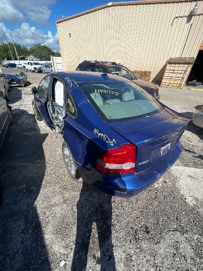 2006 Volvo S40 Location - Imports - Row 9 - Stock # H49575