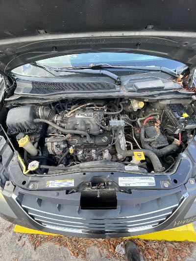 2010 Chrysler Town & Country Location - Chrysler - Row 40 - Stock # H49608