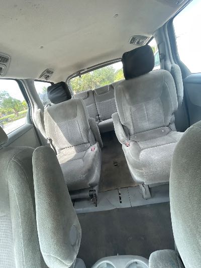 2007 Toyota Sienna Location - Imports - Row 1 - Stock # H49630