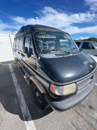 1995 Dodge Ram Van Location - Large Trucks & Vans - Row 17 - Stock # H49634