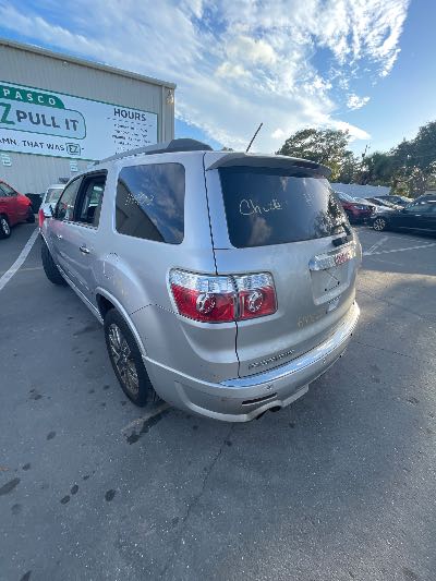 2012 GMC Acadia Location - GM - Row 26 - Stock # H49623