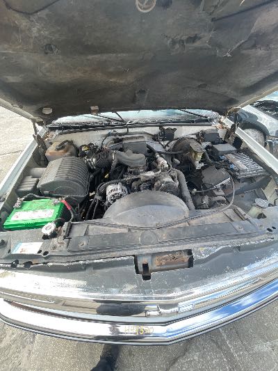 1999 Chevrolet Tahoe Location - Large Trucks & Vans - Row 31 - Stock # H49530