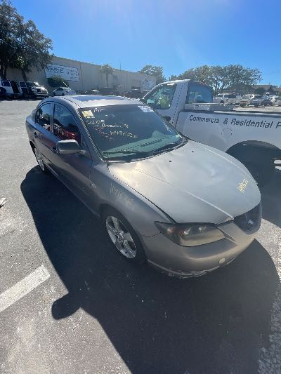 2005 Mazda MAZDA3 Location - Imports - Row 12 - Stock # H49626