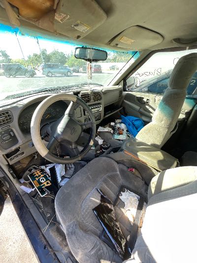 2000 Chevrolet Blazer Location - GM - Row 27 - Stock # H49666