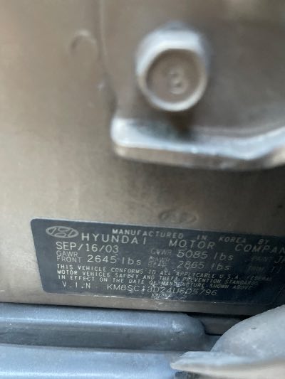 2004 Hyundai Santa Fe Location - Imports - Row 18 - Stock # H49668