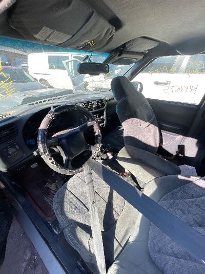 2001 Chevrolet S10 Pickup Location - GM - Row 30 - Stock # H49675