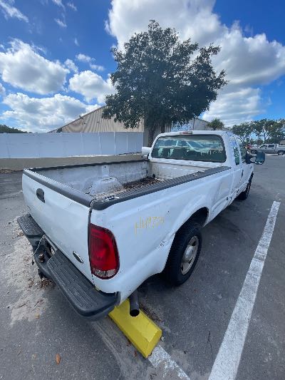 2006 Ford F-250 SD Location - Large Trucks & Vans - Row 32 - Stock # H49706
