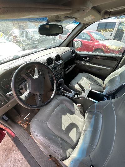 2004 GMC Envoy Location - GM - Row 30 - Stock # H49712