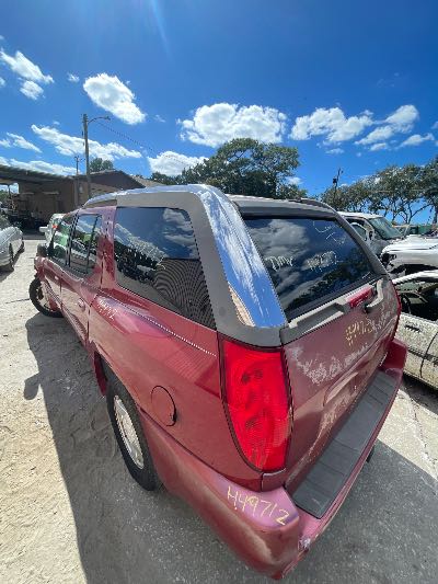 2004 GMC Envoy Location - GM - Row 30 - Stock # H49712