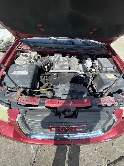 2004 GMC Envoy Location - GM - Row 30 - Stock # H49712