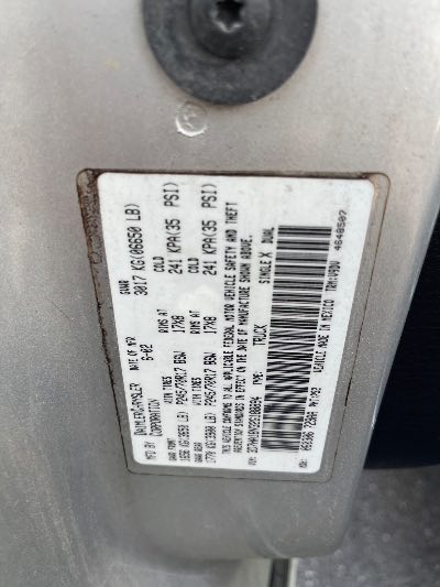 2002 Dodge Ram 1500 Location - Large Trucks & Vans - Row 32 - Stock # H49715