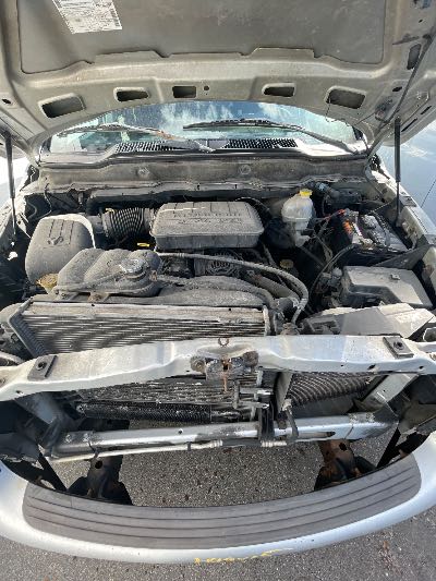 2002 Dodge Ram 1500 Location - Large Trucks & Vans - Row 32 - Stock # H49715