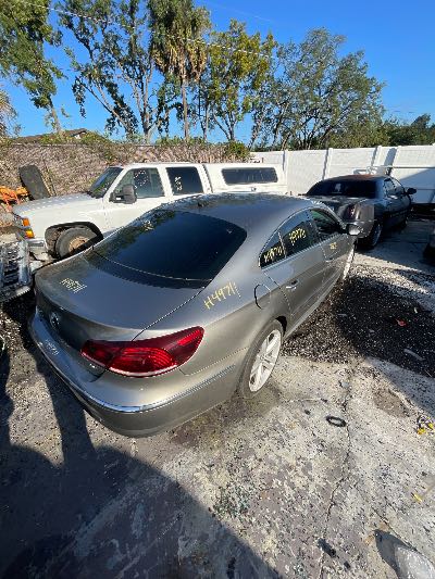 2013 Volkswagen CC Location - Imports - Row 15 - Stock # H49711